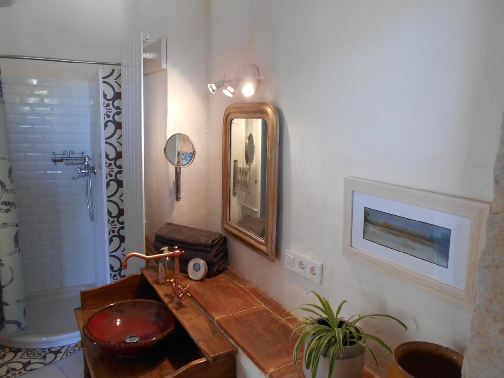 Bastida De Beata Bed & Breakfast Noailles  Luaran gambar