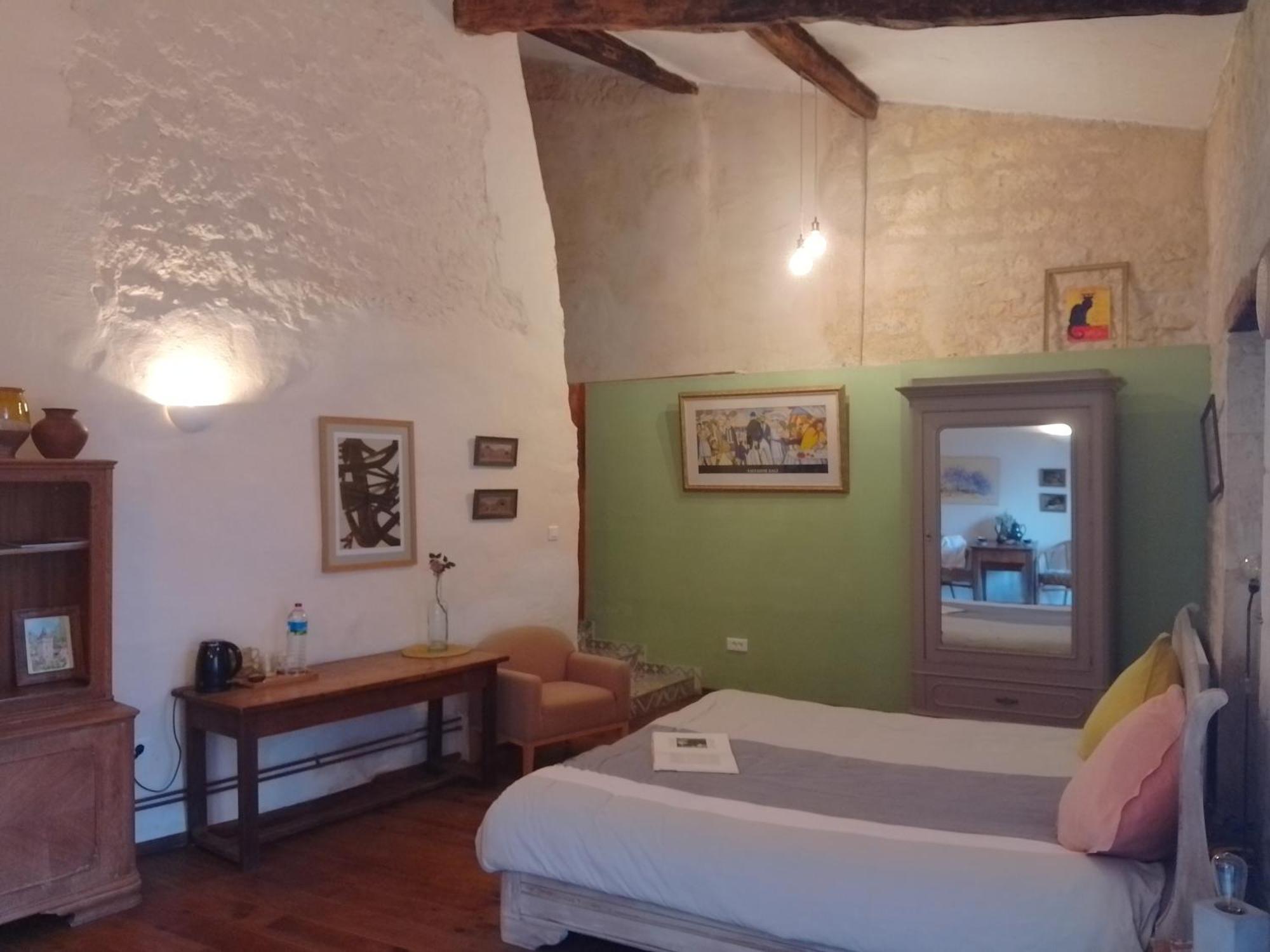 Bastida De Beata Bed & Breakfast Noailles  Luaran gambar